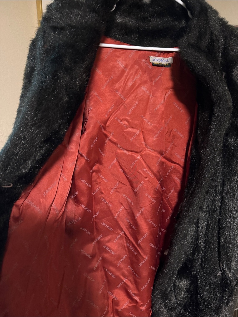 Beautiful Vintage Jordache Black Faux Fur Teddy Coat for Women - Picture 7 of 7